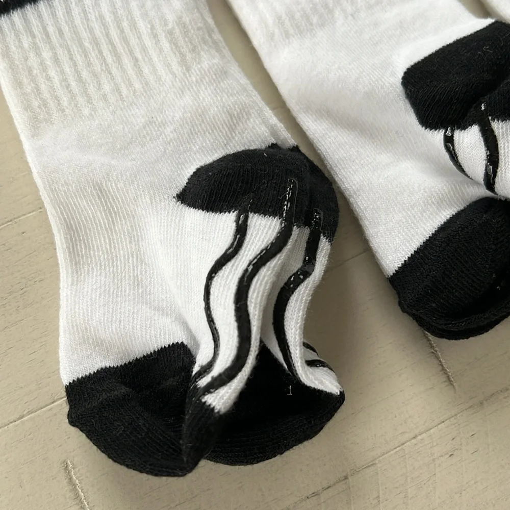 NWT 9 Pairs Hurley Grippy Socks 6-12 Months - Picture 5 of 5